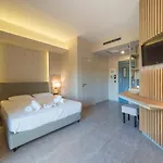 Hotel Paradise 4*