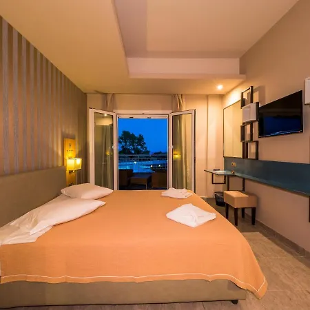 Paradise 4* Φοινικούντα