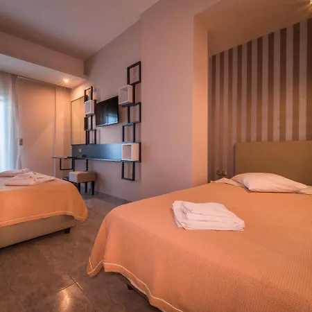 Paradise 4*