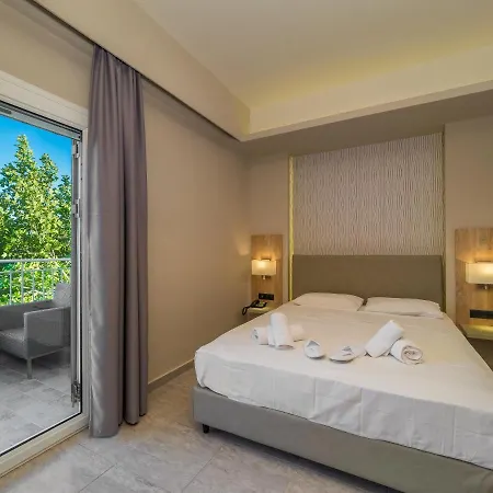 Paradise فينيكونتا