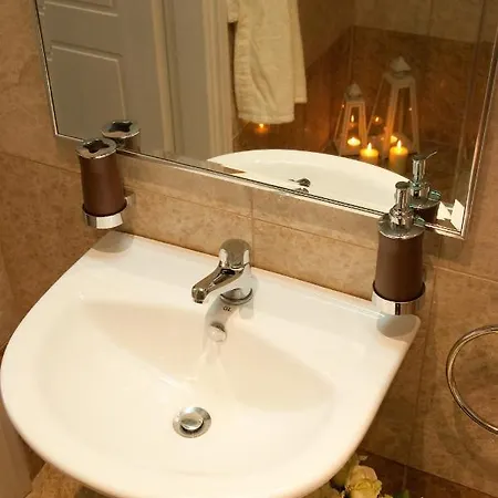 Paradise فندق فينيكونتا