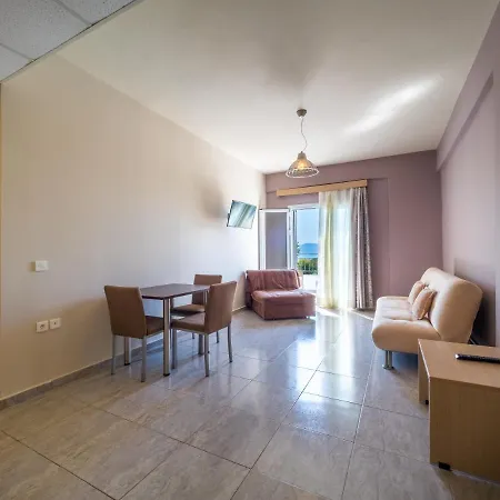 Szálloda Paradise 4*