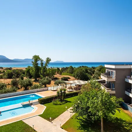 Paradise Φοινικούντα