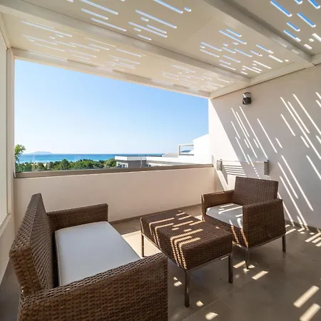 Paradise 4* فينيكونتا