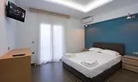 Paradise 4*